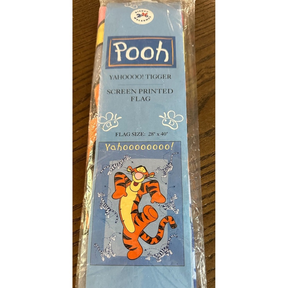 NOS 1999 Disney Pooh Yahoooo! Tigger Flag 28 x 40 Summer Garden Outdoor Sealed